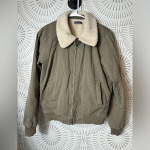 Brandy Melville Sherpa Lined Jacket Full Zipper‎ One Size Fits Most